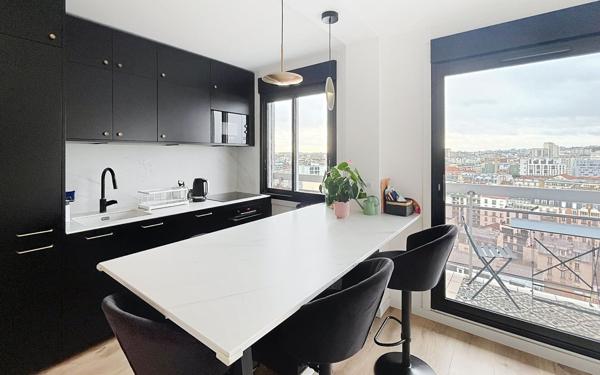 Appartement à vendre    3 pièces • 62 m2 Paris 14