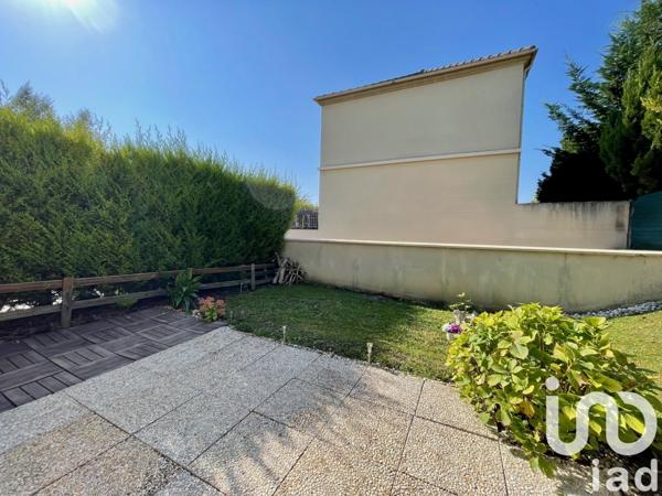 House for sale 4 rooms 81 m² Coubron