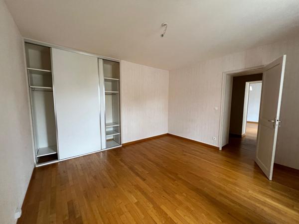 Maison à louer à LUTHENAY UXELOUP