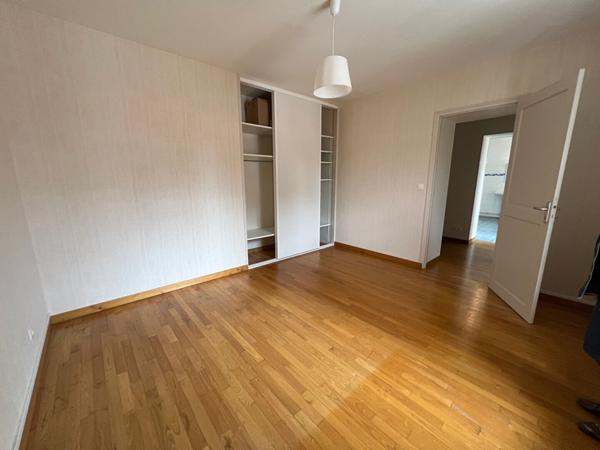 Maison à louer à LUTHENAY UXELOUP