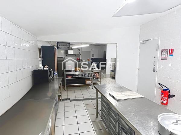Local commercial Neufchatel