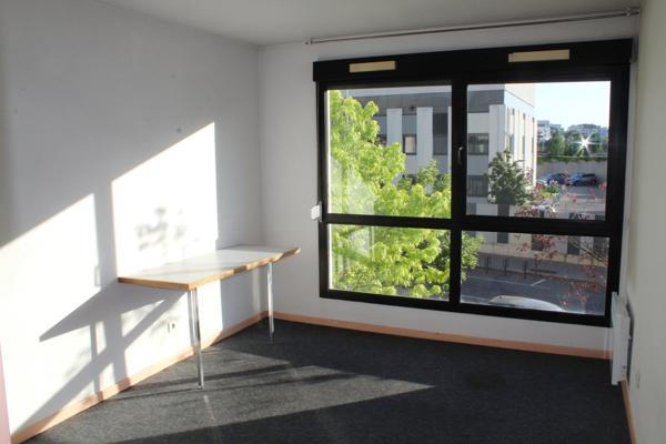 Appartement à vendre 1 pièces LYON 8EME ARRONDISSEMENT (69)