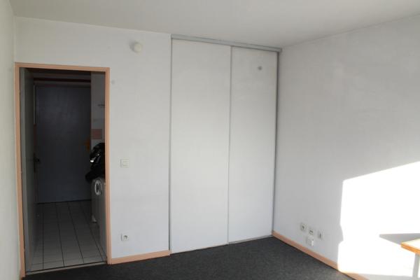 Appartement à vendre 1 pièces LYON 8EME ARRONDISSEMENT (69)
