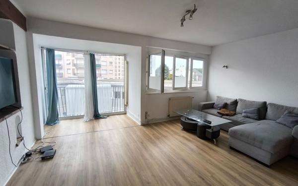 Appartement à vendre    4 pièces • 75,51 m2 Pau