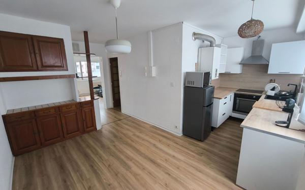 Appartement à vendre    4 pièces • 75,51 m2 Pau