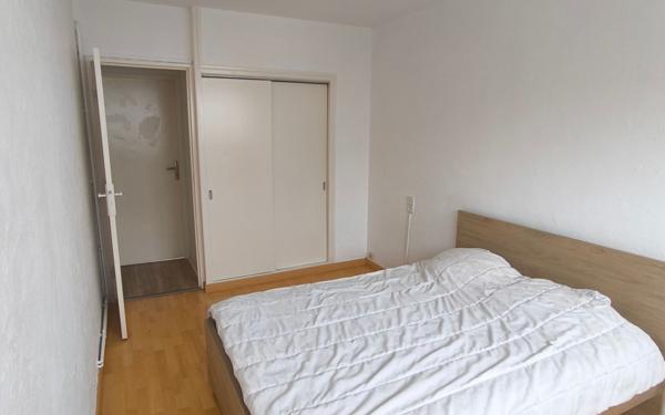 Appartement à vendre    4 pièces • 75,51 m2 Pau