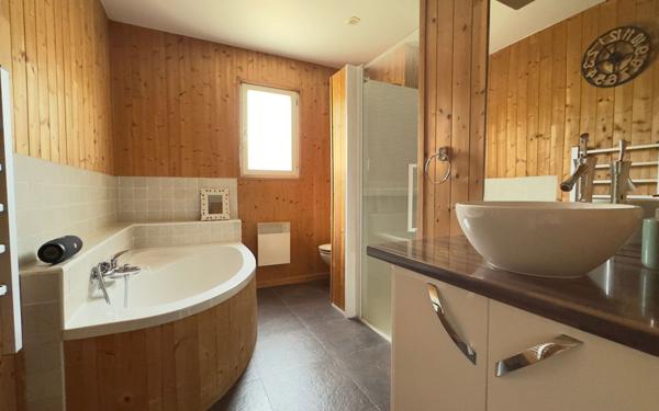 Maison à vendre    5 pièces •  Ria-Sirach