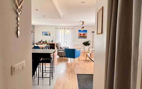 Maison à vendre    5 pièces •  Ria-Sirach