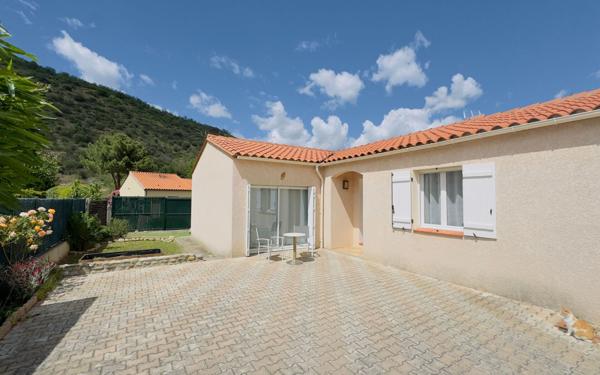 Maison à vendre    5 pièces •  Ria-Sirach