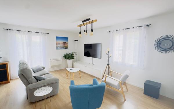 Maison à vendre    5 pièces •  Ria-Sirach