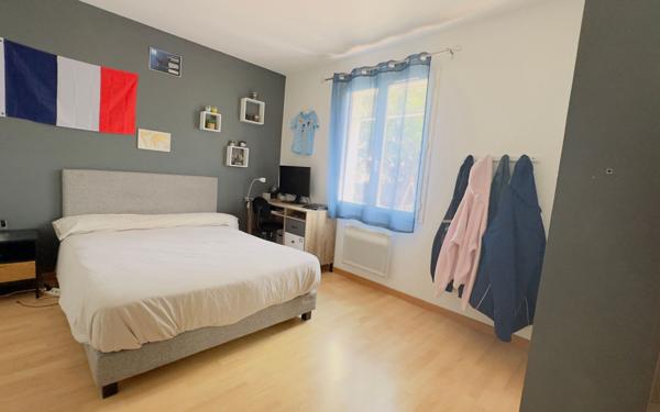 Maison à vendre    5 pièces •  Ria-Sirach