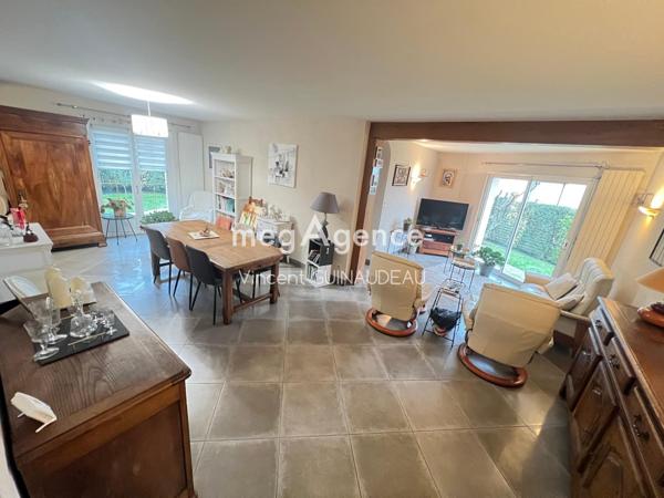 Maison à CHOLET, 49300 - 6 pièces 150m²