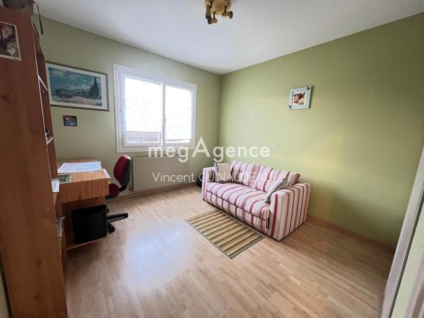 Maison à CHOLET, 49300 - 6 pièces 150m²