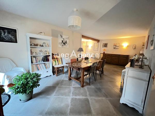 Maison à CHOLET, 49300 - 6 pièces 150m²