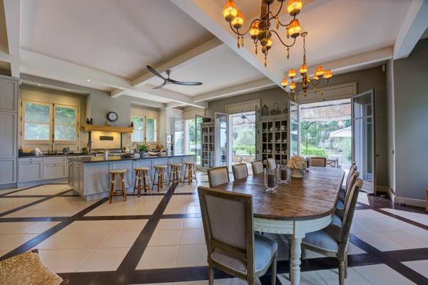 Vente Bastide Cap D'Antibes 15 Pièces 600 m²