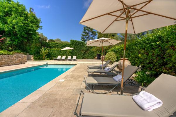 Vente Bastide Cap D'Antibes 15 Pièces 600 m²