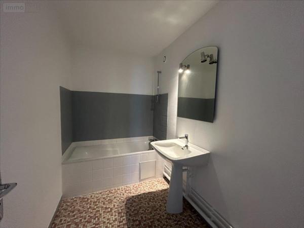 Appartement à vendre à Reims dans la Marne (51100), ref : APCHCOU