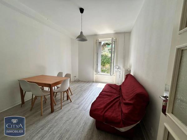 Appartement à louer 2 pièces 38.97m² Saint-Étienne (42000)