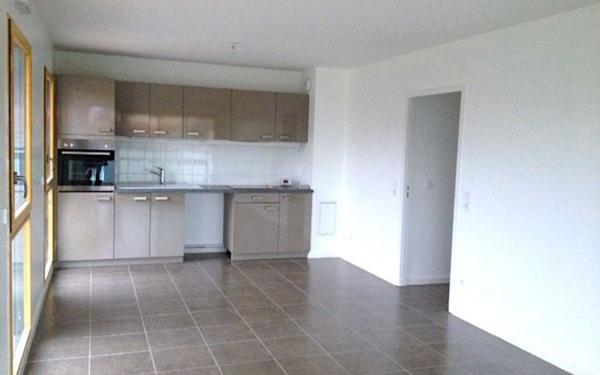 Appartement à louer    3 pièces • 69,61 m2 La Tour-de-Salvagny