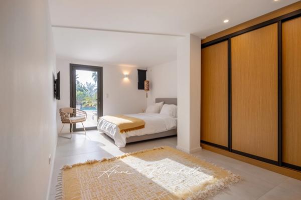 Propriété de Luxe et de Prestige - Golf de Frégate - 450 m2 - 5 suites parentales - vu mer panoramique