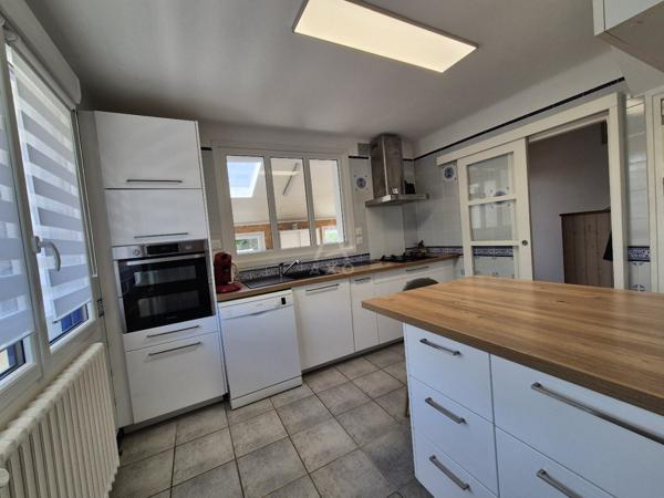 CAMARET-SUR-MER – VUE MER, TOUT À PIED ET AUCUN TRAVAUX À PRÉVOIR