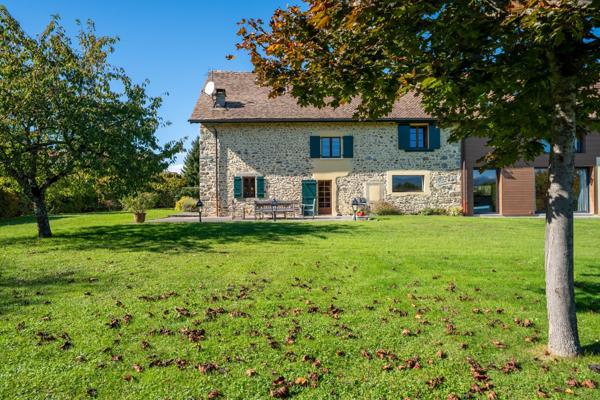 Vente Maison de luxe Massongy 8 Pièces 309 m²