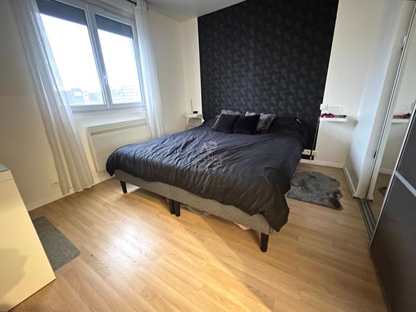 Appartement Poissy 3 pièce(s) 52 m2 195 000 € **  - Référence  9032