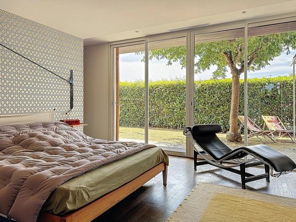 SAINT-LYS - Maison d’architecte 208 m2, baignée de lumière dans un cadre verdoyant