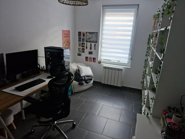 2 logements individuels pour investir ou à réunifier...