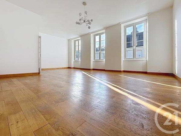 Appartement T6 à vendre  6 pièces - 110,48 m2 QUIMPER - 29