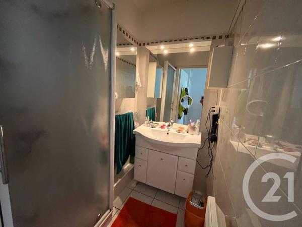 Appartement T4 à vendre  4 pièces - 92,97 m2 ST JEAN DE LUZ - 64