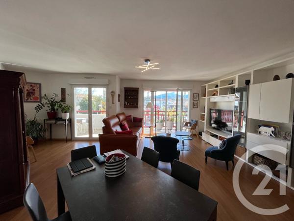 Appartement T4 à vendre  4 pièces - 92,97 m2 ST JEAN DE LUZ - 64