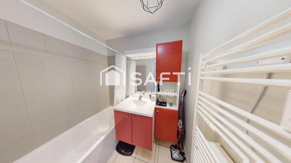 Appartement T2  de 37m² dernier étage avec balcon et vue dégagée