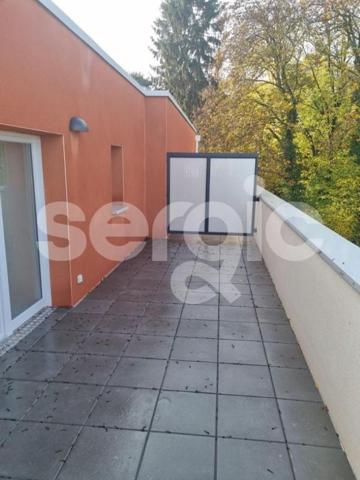 Location 3 Pieces 65 80000 Amiens 25 1559 01 0038