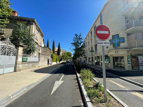 AVIGNON Ouest 500 m de la gare