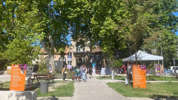 AVIGNON Ouest 500 m de la gare