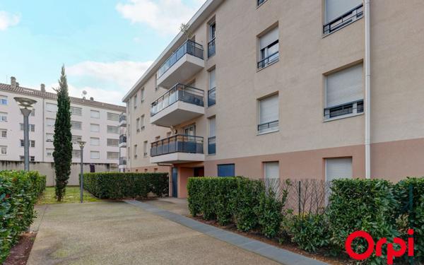 Appartement à vendre    4 pièces • 80,05 m2 Vénissieux