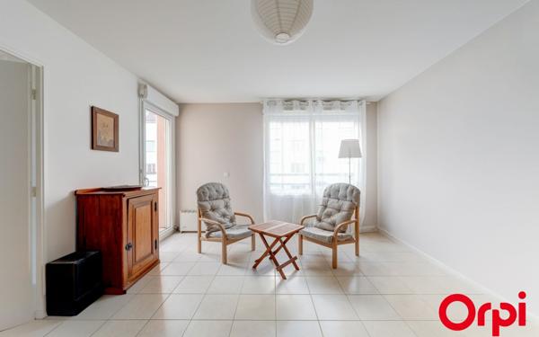 Appartement à vendre    4 pièces • 80,05 m2 Vénissieux