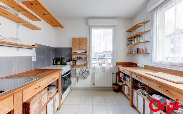 Appartement à vendre    4 pièces • 80,05 m2 Vénissieux