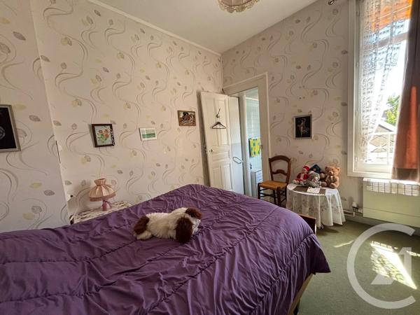 Maison à vendre  10 pièces - 247 m 2   AMIENS  - 80