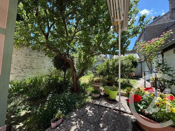 Maison à vendre  10 pièces - 247 m 2   AMIENS  - 80