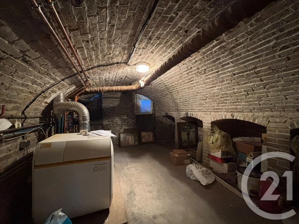 Maison à vendre  10 pièces - 247 m 2   AMIENS  - 80