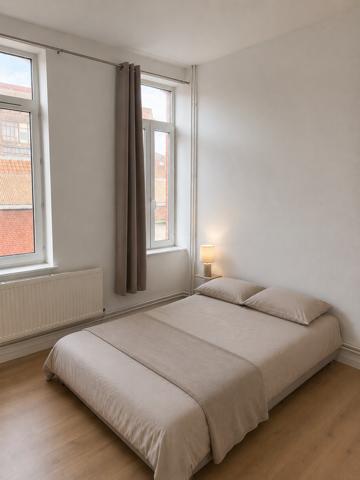Maison
         6 pièces
        - 108 m² 85 000 € *