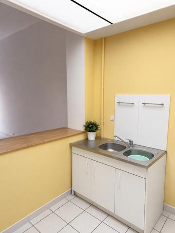 Maison
         6 pièces
        - 108 m² 85 000 € *