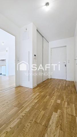 T3 cœur d’Arras avec loggia, parking, ascenseur