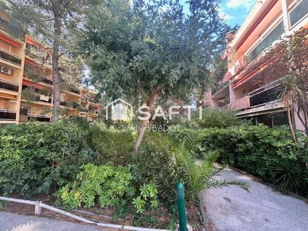 EXCLUSIVITE BORMES LES MIMOSAS PROCHE MER STUDIO ENTIEREMENT MEUBLE