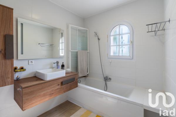 Maison à vendre 6 pièces 200 m² Cagnes-sur-Mer