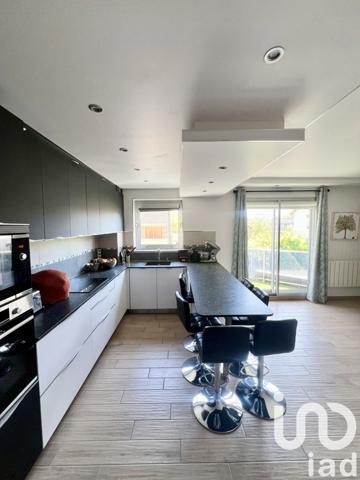 Appartement 3 pièces de 60 m² à Aulnay-sous-Bois (93600)