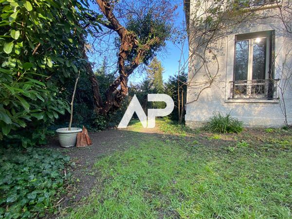 Maison, Montmorency 6 pièces 151 m² €590 000 ** - Référence 1541