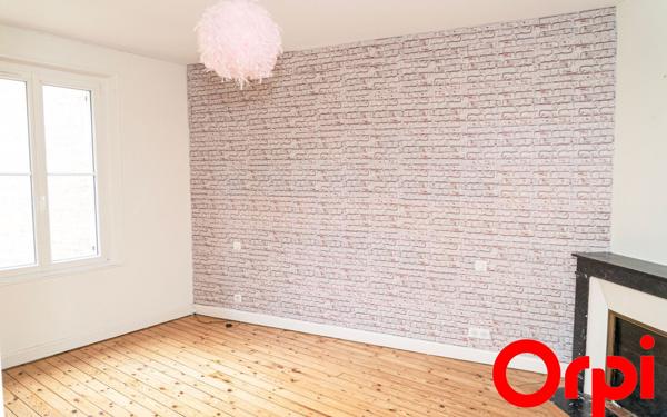 Maison à vendre    7 pièces •  Chauny